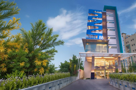 Diskon hingga 33% — Hotel 88 Kopo Bandung