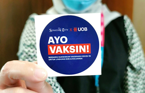 Ayo Vaksin UOB x Senayan City